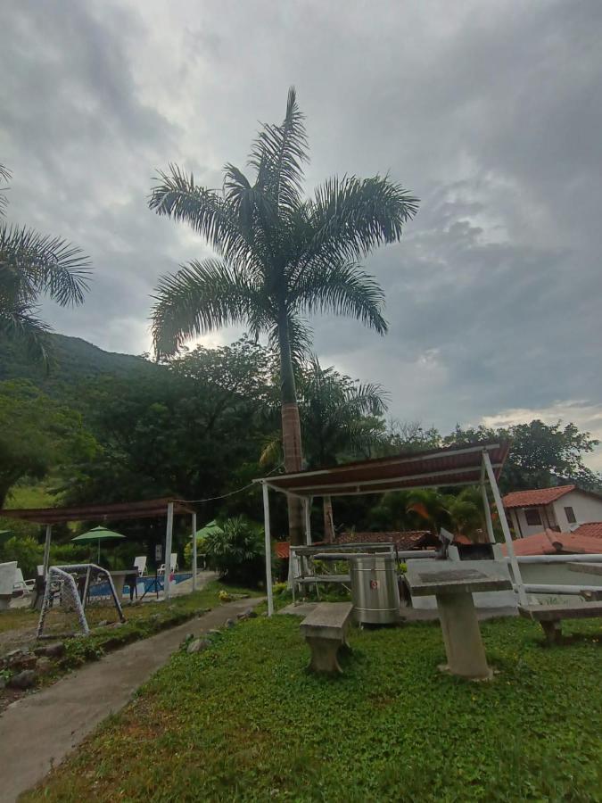 Finca Hotel Mi Cabana Escondida San Jeronimo San Jeronimo (Antioquia) Exterior photo